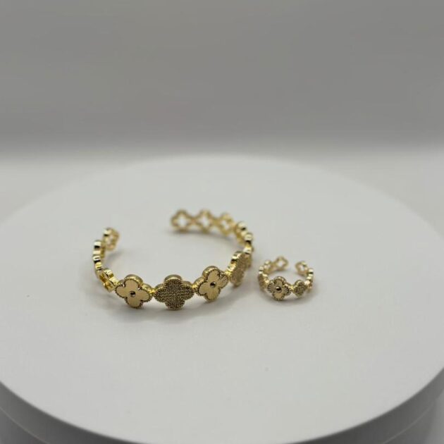 bracelet +bague van cleef